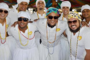 Aquecimento para o Carnaval prossegue na Feira do Mineirinho! Terá Baianas Ozadas e Diga Lá