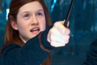 Ela cresceu! A Gina Weasley de ‘Harry Potter’ completou 31 anos