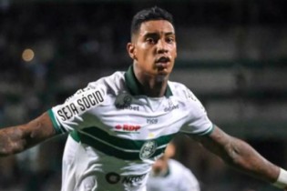 Coritiba vence o Criciúma nos pênaltis e avança à terceira fase da Copa do Brasil