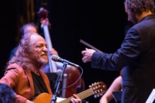 Alceu Valença e Orquestra Ouro Preto apresentam “Valencianas II” em Brasília