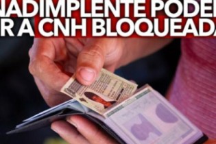 Brasileiros com nome sujo podem perder a CNH