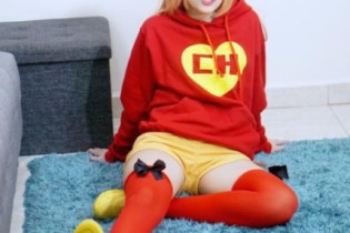 Essa cosplay de Chapolin Colorado merece seu like