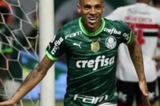 Palmeiras vence o São Paulo de goleada pelo Brasileirão