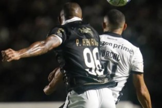 Vasco vence o Botafogo e deixa a zona do rebaixamento do Campeonato Brasileiro