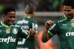 Palmeiras vence o América-MG de goleada e abre vantagem na liderança do Brasileirão 2023