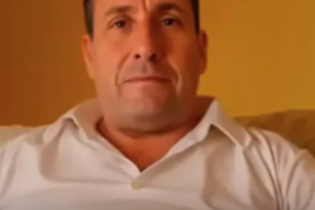 Adam Sandler como Homer Simpson? Entenda